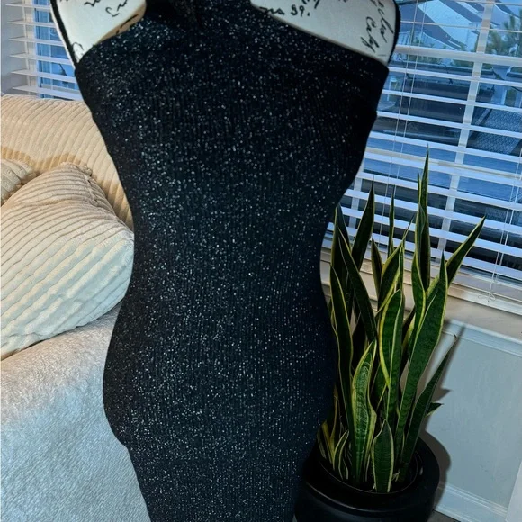 Sincerely Jules Dress Womens Small Black Metallic Knit Halter Bodycon - Picture 6 of 13